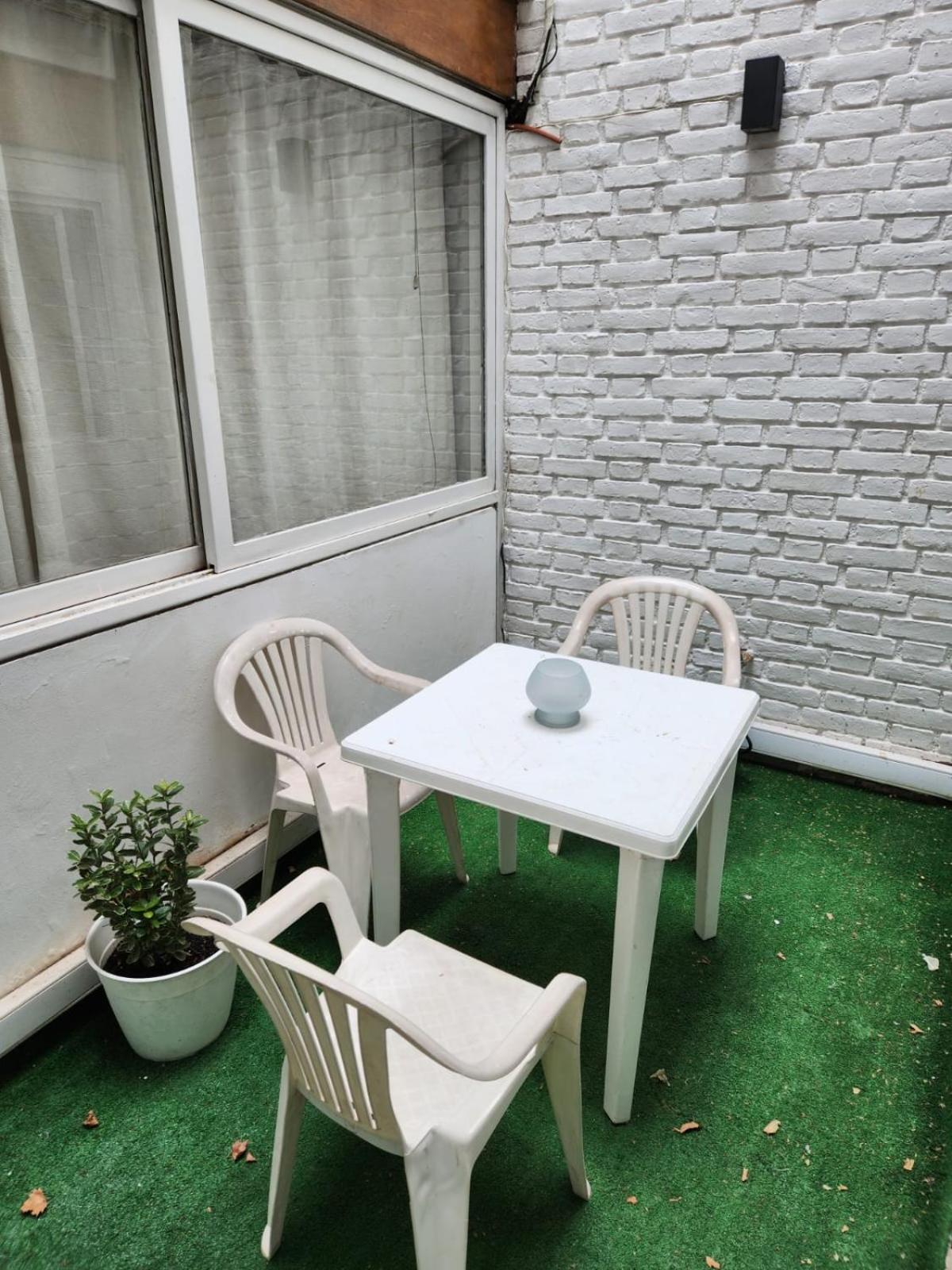 Departamento Ubicadisimo Calle Chile Con Estacionamiento Incluido Capital Mendoza 2 Apartment Exterior photo
